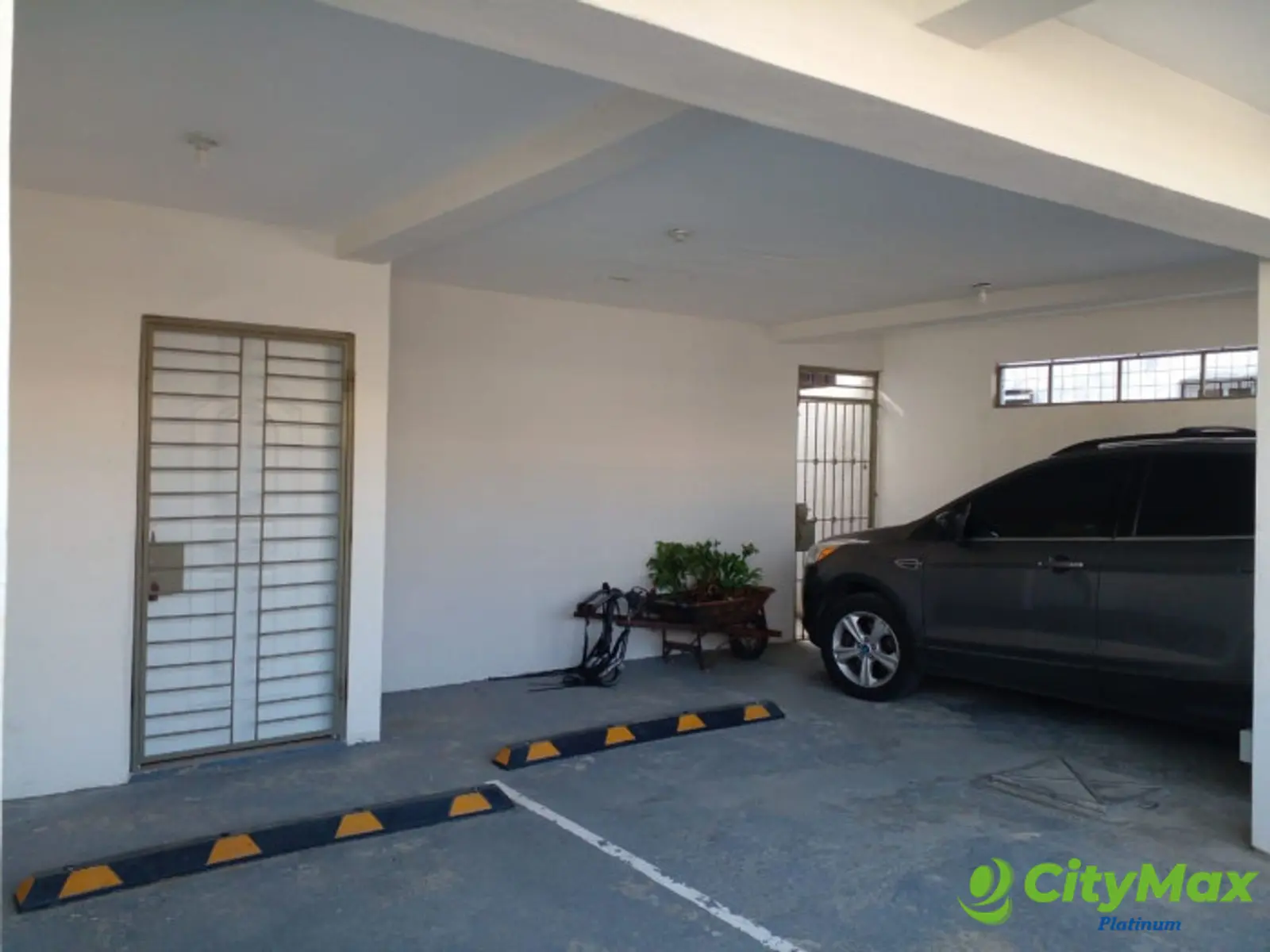 Edificio de Apartamentos en Venta en San Isidro, SDE - foto 8