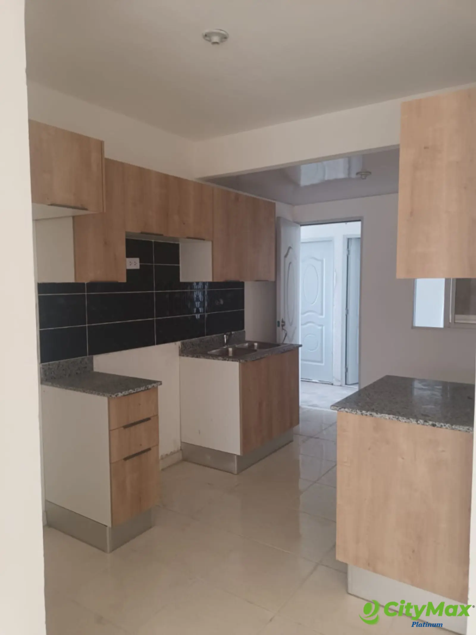 Apartamento con Terraza 72Mts en venta en Santo Domingo - foto 6