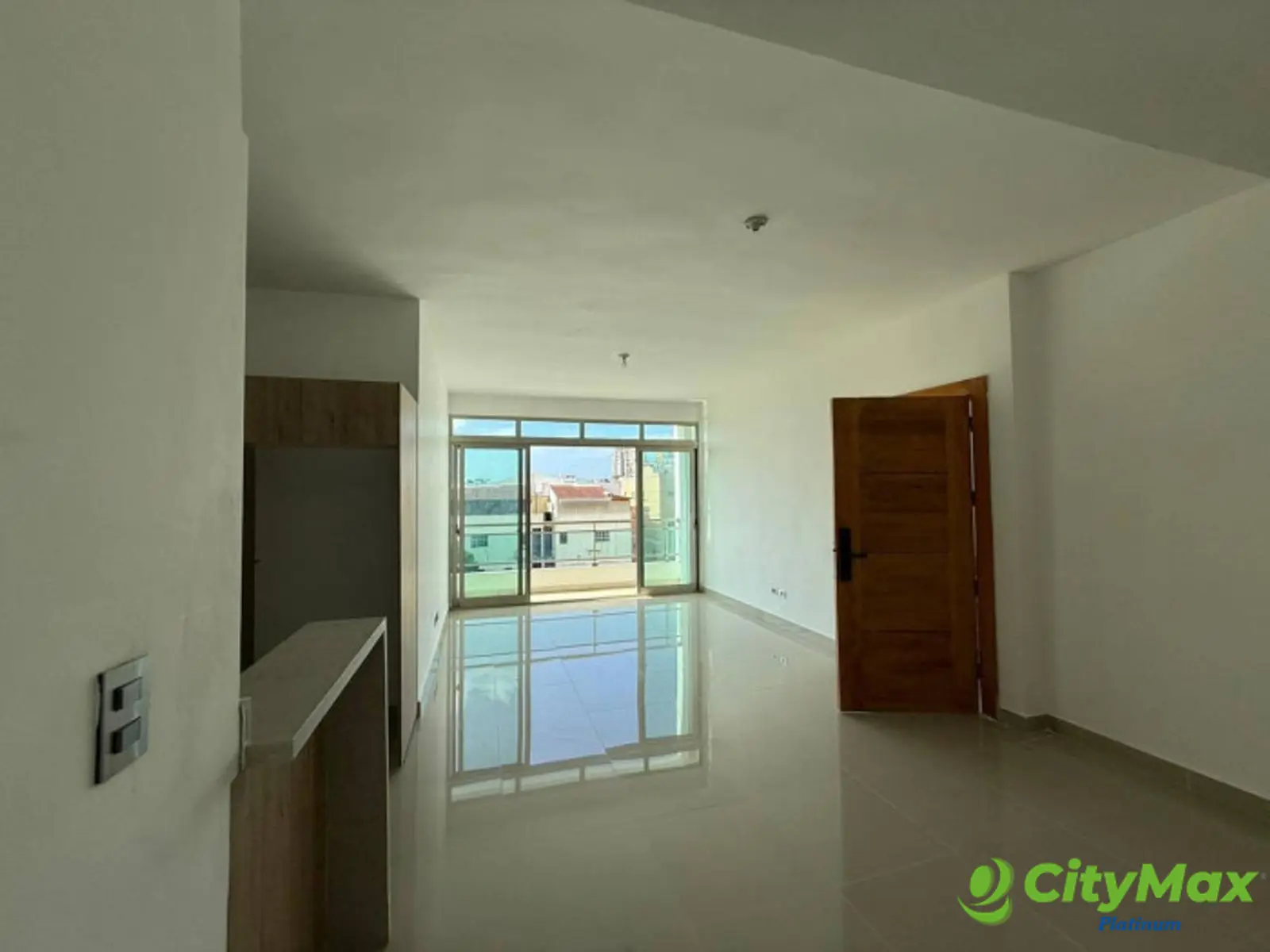 Apartamento en venta de 3 Habitaciones Mirador Sur - foto 3