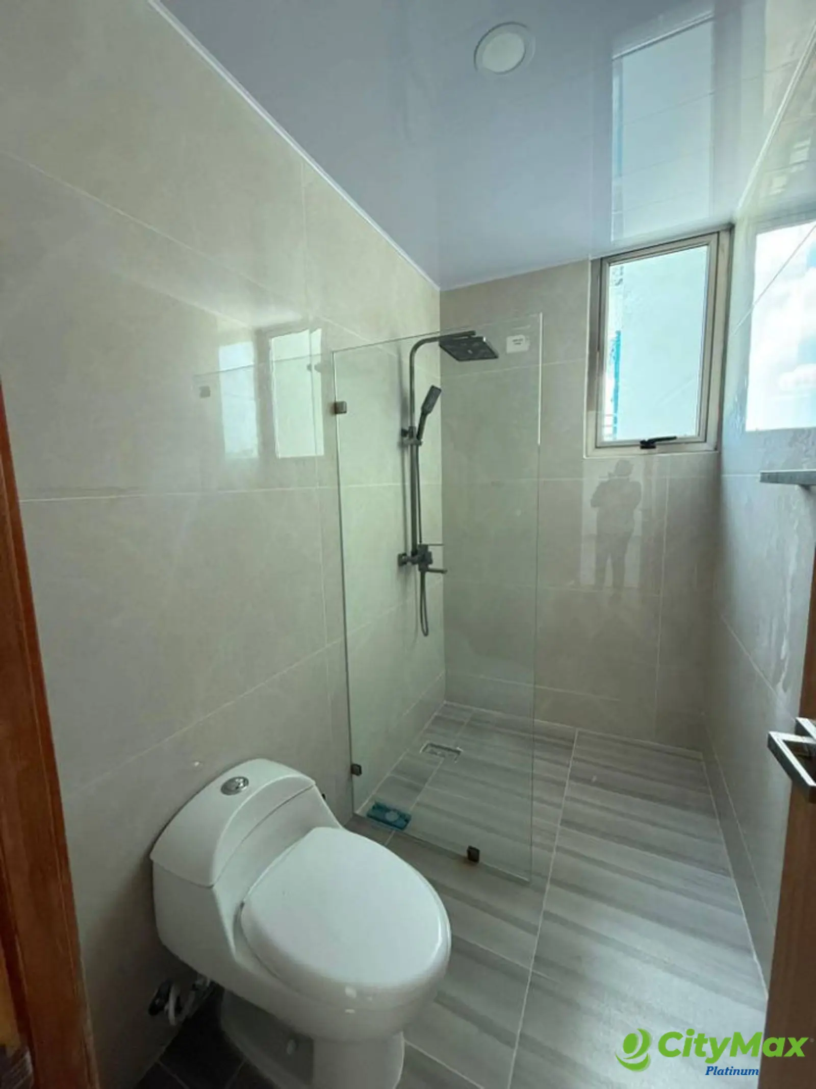 Apartamento en venta de 3 Habitaciones Mirador Sur - foto 2