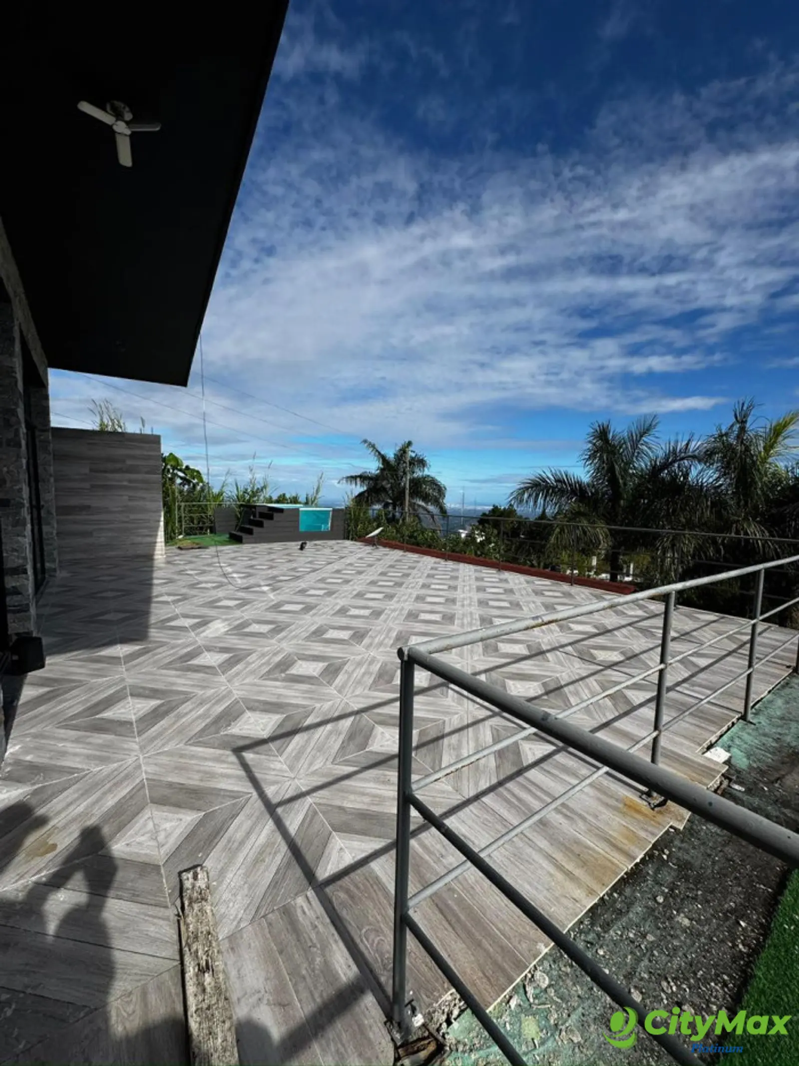 Venta de Espectacular Villa, La Colonia San Cristobal - foto 19