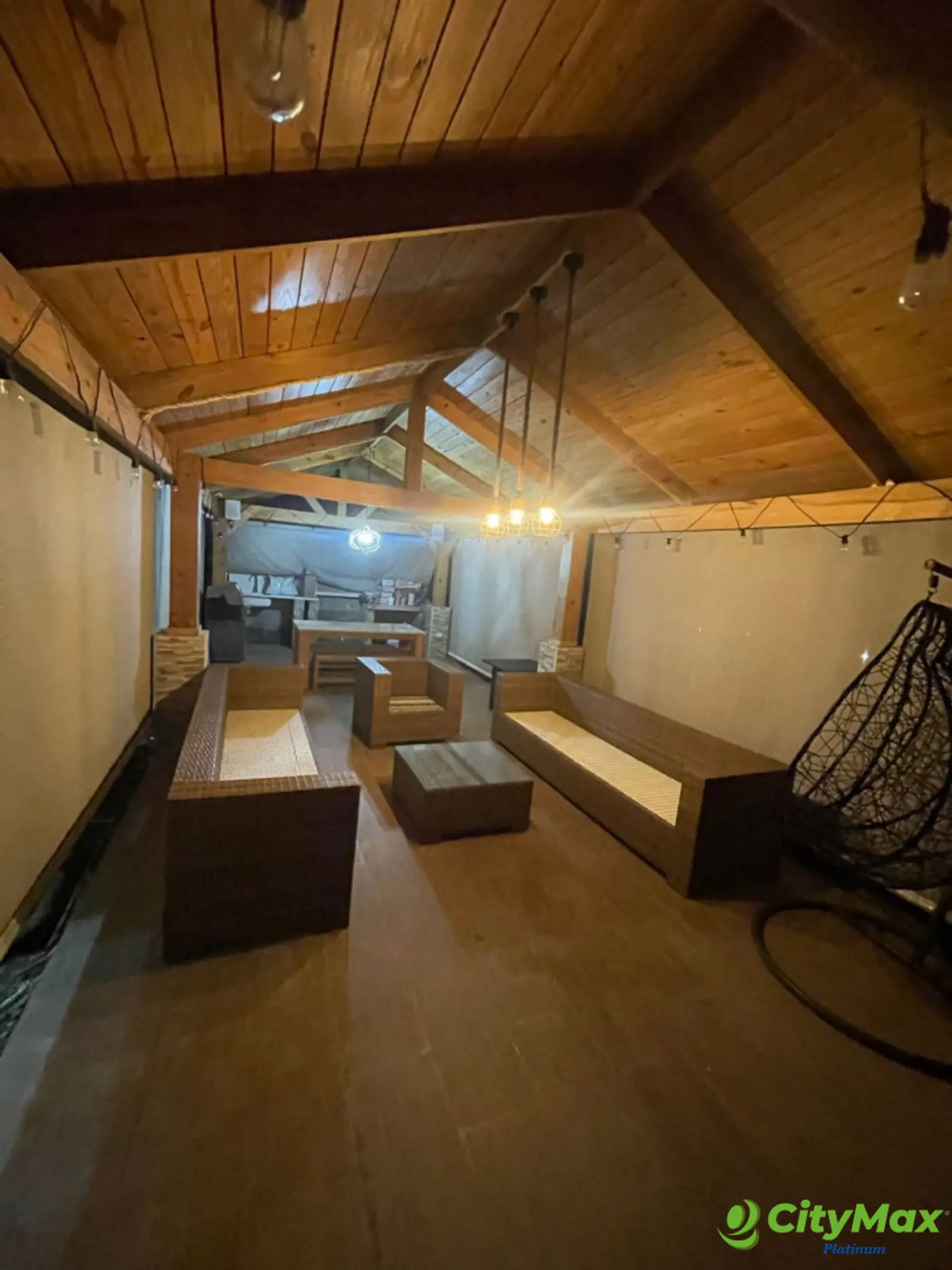 Venta de Espectacular Villa, La Colonia San Cristobal - foto 21