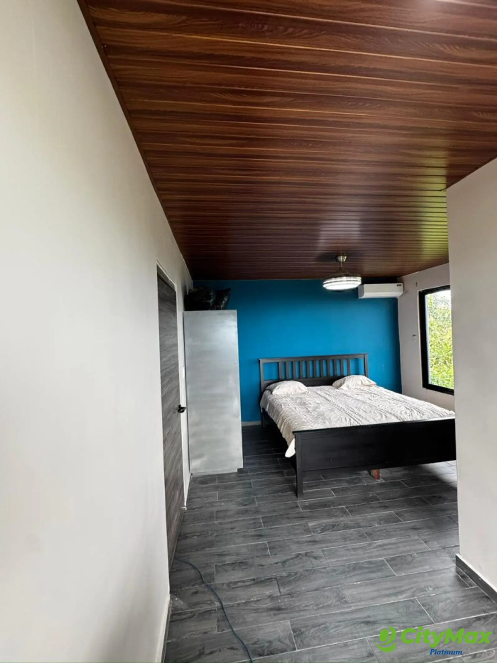 Venta de Espectacular Villa, La Colonia San Cristobal - foto 14