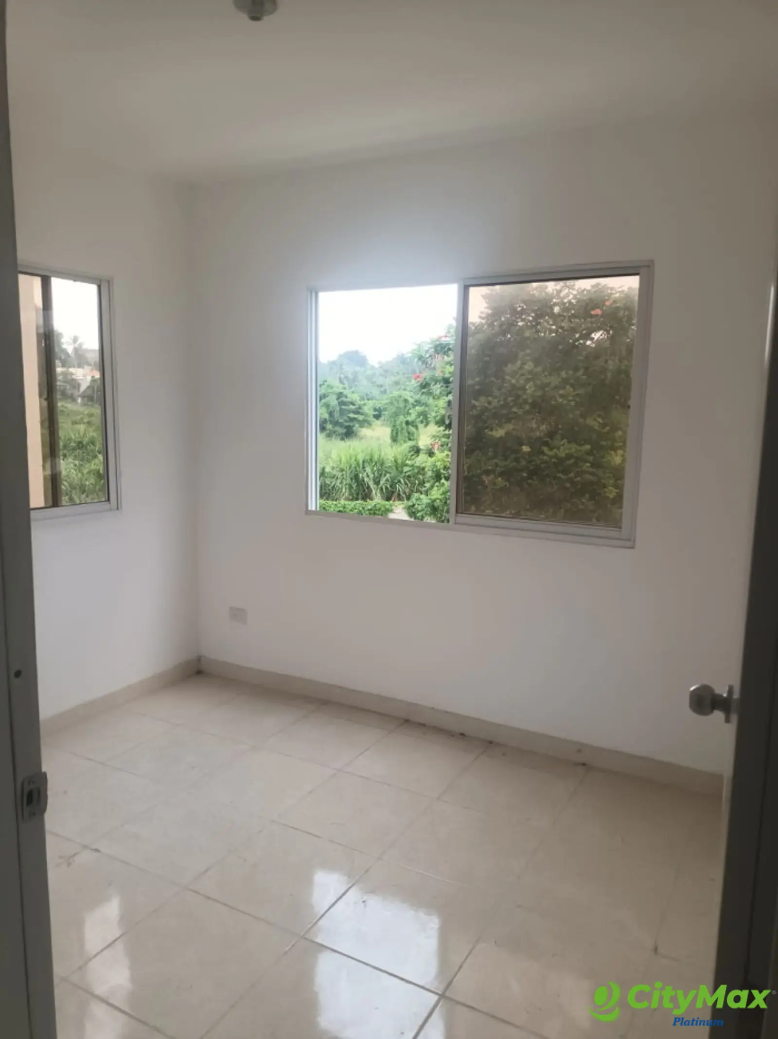 Apartamento con Terraza 72Mts en venta en Santo Domingo - foto 9